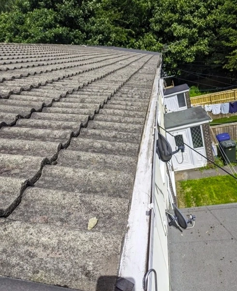 Gutter cleaning job 01 after (Bristol)