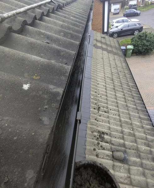 Gutter cleaning job 04 after (Bristol)