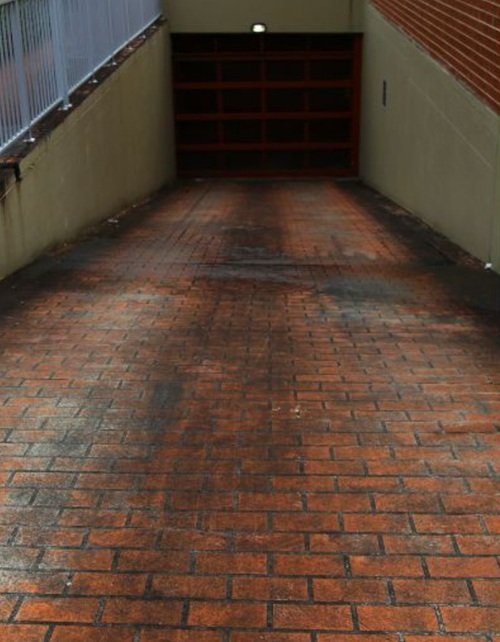 Car park cleaning job 04 before (Bristol)