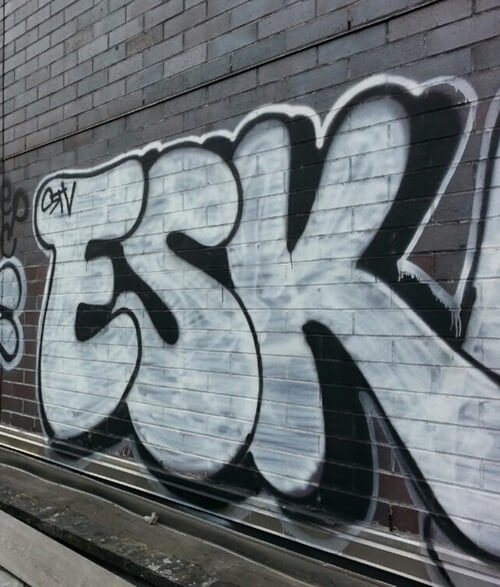 Graffiti removal job 01 before (Bristol)