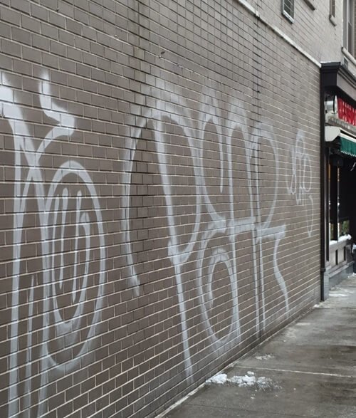 Graffiti removal job 02 before (Bristol)