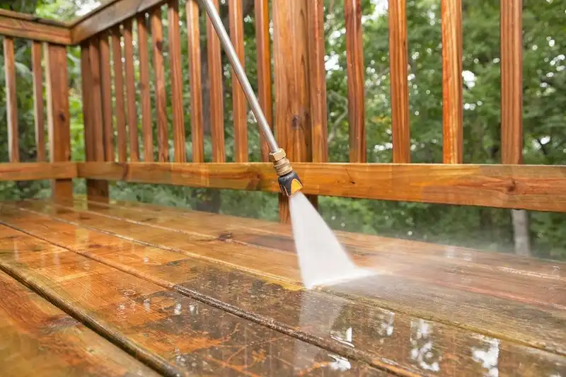 decking-cleaning