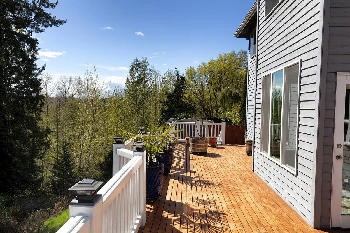 Well-maintained wooden decking in excellent condition